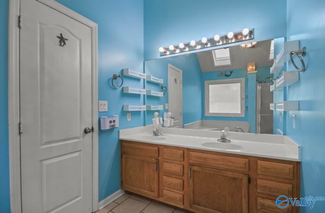 229 Sunset Circle W, Madison, AL 36758