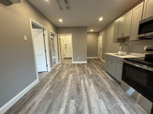 650 Beach St 301, Revere, MA 02151