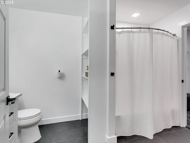 770 Nw 185TH Ave 105, Beaverton, OR 97006