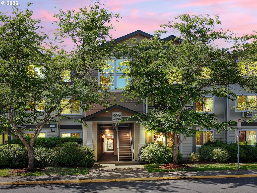 770 Nw 185TH Ave 105, Beaverton, OR 97006