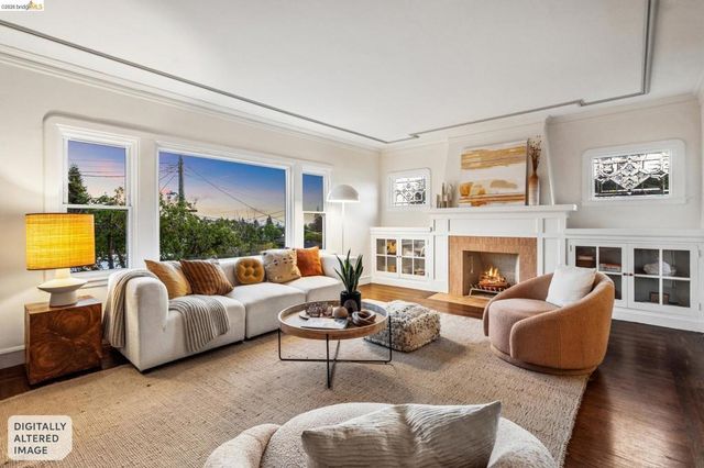 6720 MANOR CREST, Oakland, CA 94618