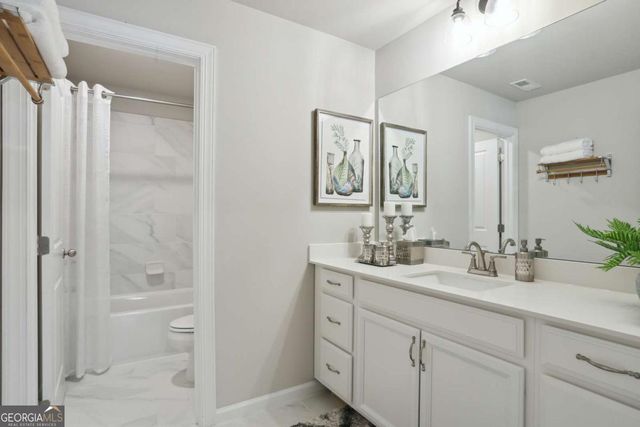 220 Lakeside Place, Canton, GA 30114
