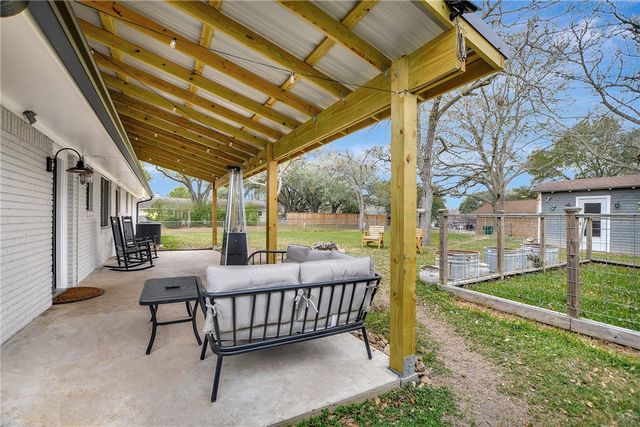 205 Munz Street, Brenham, TX 77833