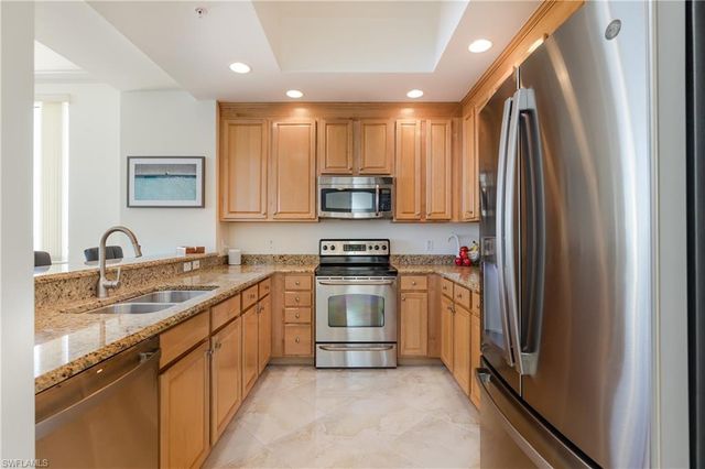 2090 W First ST # J2510, Fort Myers, FL 33901