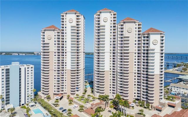 2090 W First ST # J2510, Fort Myers, FL 33901