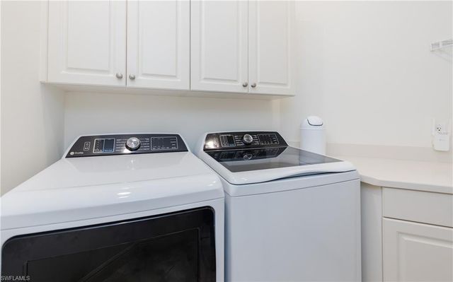 2090 W First ST # J2510, Fort Myers, FL 33901