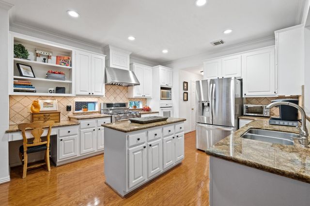 3003 Apple Forest Court, Kingwood, TX 77345