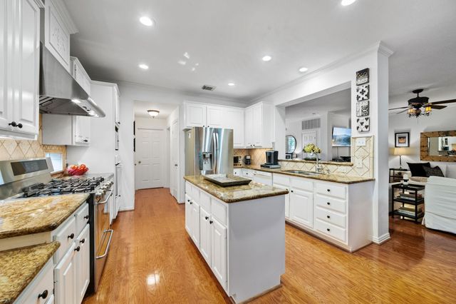3003 Apple Forest Court, Kingwood, TX 77345