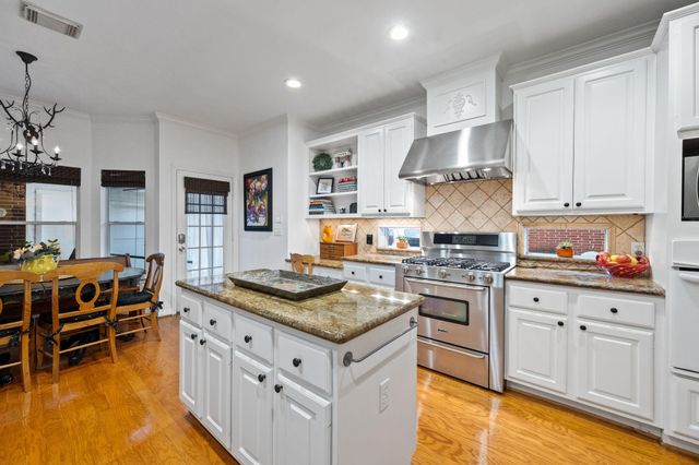 3003 Apple Forest Court, Kingwood, TX 77345