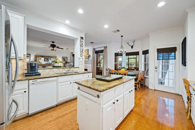 3003 Apple Forest Court, Kingwood, TX 77345