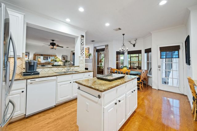 3003 Apple Forest Court, Kingwood, TX 77345