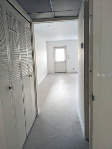 201 BEDFORD TRAIL F-127, Sun City Center, FL 33573