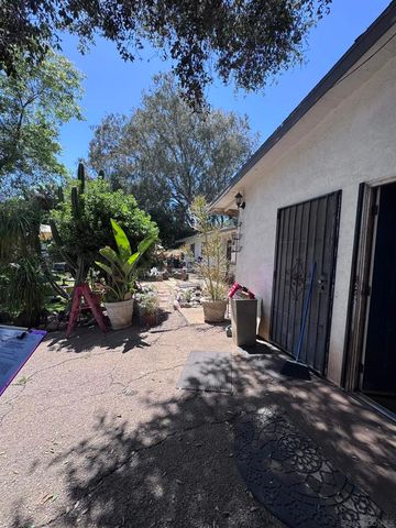 1311 Sunny Acres, Alpine, CA 91901