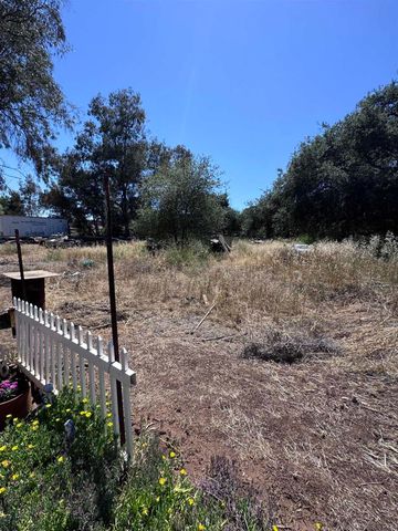 1311 Sunny Acres, Alpine, CA 91901