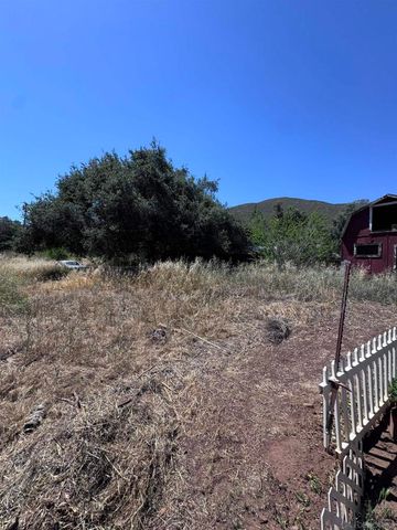 1311 Sunny Acres, Alpine, CA 91901