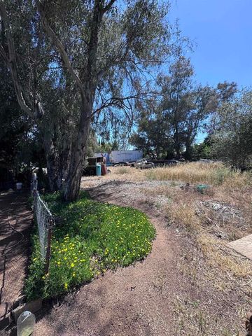1311 Sunny Acres, Alpine, CA 91901
