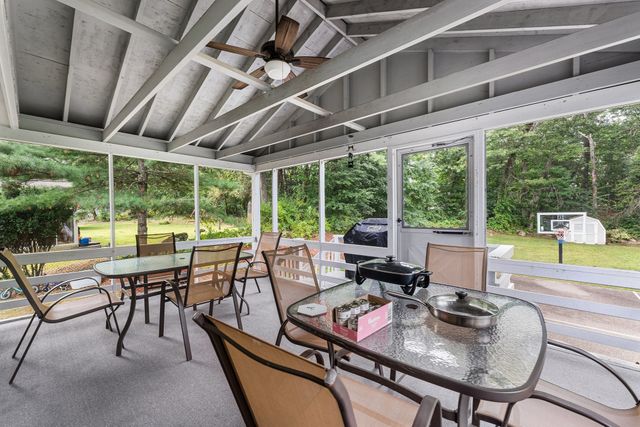 35 Donna Rd, Holliston, MA 01746
