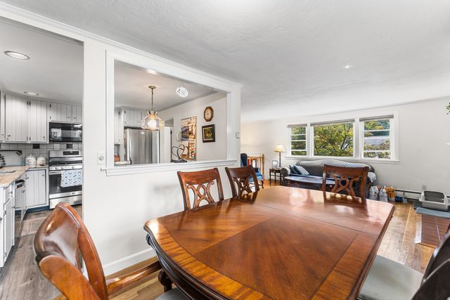 35 Donna Rd, Holliston, MA 01746