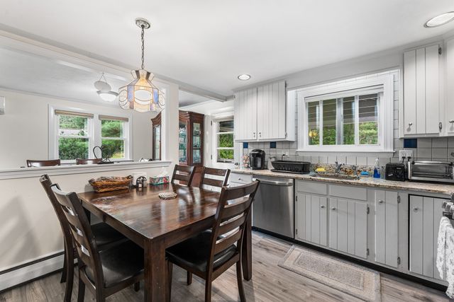 35 Donna Rd, Holliston, MA 01746