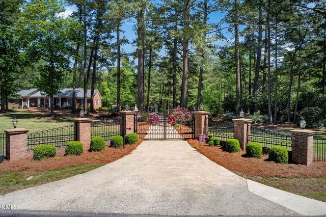 1046 Johnson Road, Coats, NC 27521