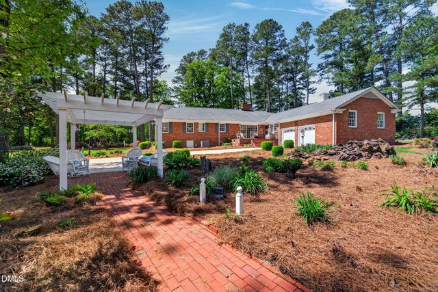 1046 Johnson Road, Coats, NC 27521