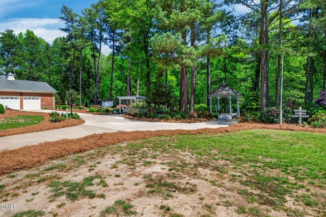 1046 Johnson Road, Coats, NC 27521