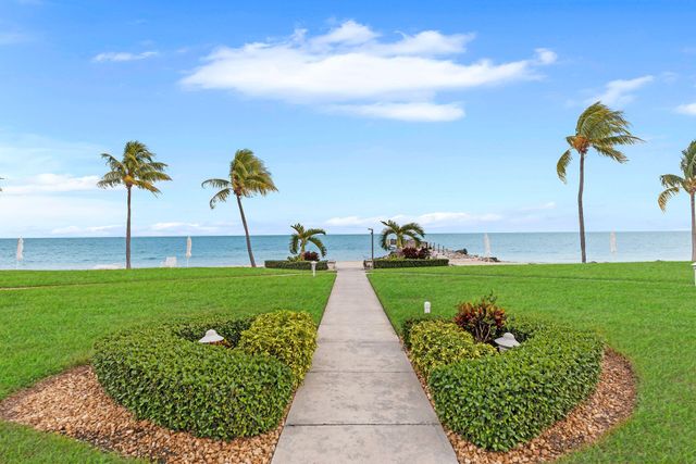 799 W Ocean Dr Unit 304, Key Colony, FL 33051