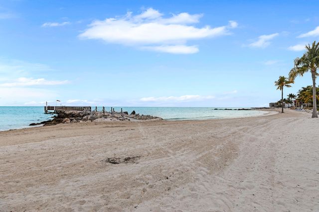 799 W Ocean Dr Unit 304, Key Colony, FL 33051