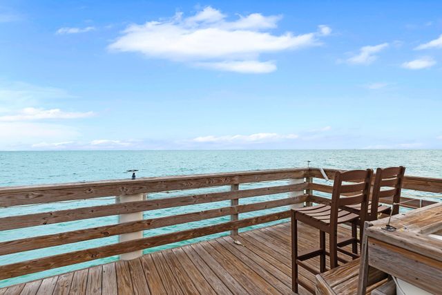 799 W Ocean Dr Unit 304, Key Colony, FL 33051