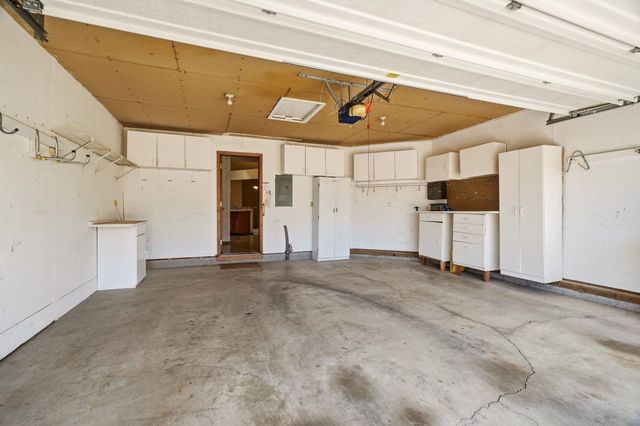 6907 N HAMILTON St, Spokane, WA 99208
