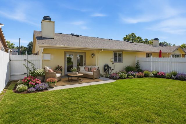 6907 N HAMILTON St, Spokane, WA 99208