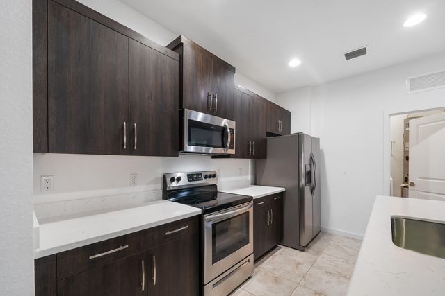6089 WILDFIRE Way, West Palm Beach, FL 33415