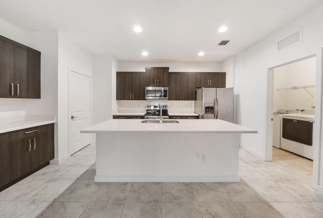 6089 WILDFIRE Way, West Palm Beach, FL 33415