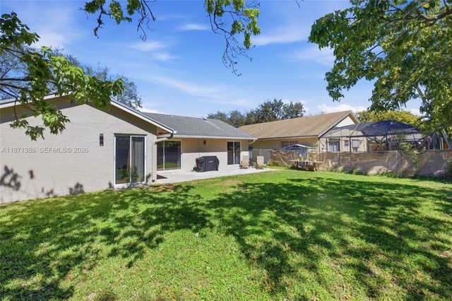 3810 NW 58th St, Coconut Creek, FL 33073