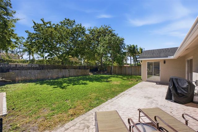 3810 NW 58th St, Coconut Creek, FL 33073