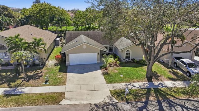 3810 NW 58th St, Coconut Creek, FL 33073