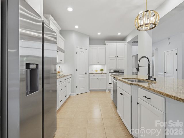 5017 Hedgebrook Lane, Waxhaw, NC 28173