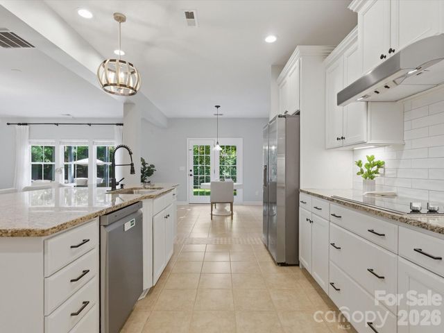 5017 Hedgebrook Lane, Waxhaw, NC 28173