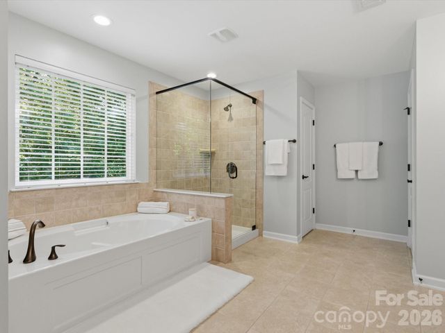 5017 Hedgebrook Lane, Waxhaw, NC 28173