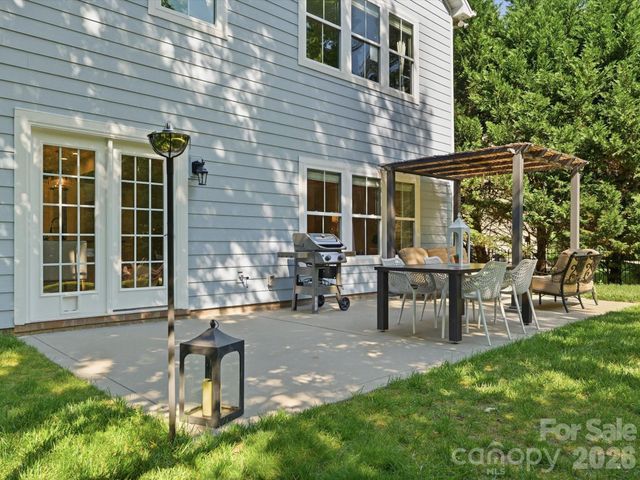 5017 Hedgebrook Lane, Waxhaw, NC 28173