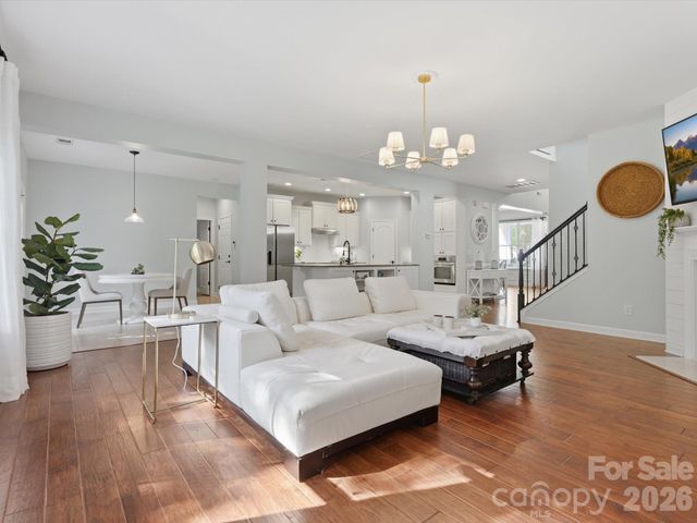 5017 Hedgebrook Lane, Waxhaw, NC 28173