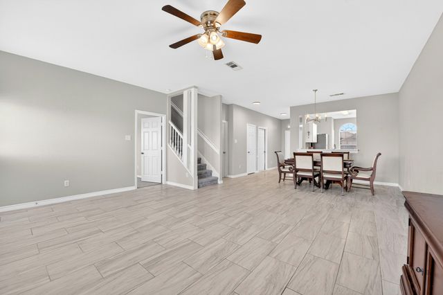 312 Meadow View Lane, Anna, TX 75409