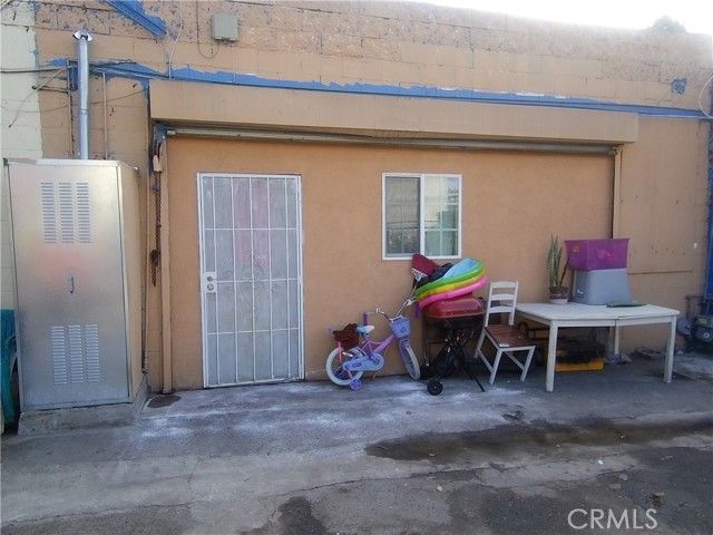 8310 S Broadway, Los Angeles, CA 90003