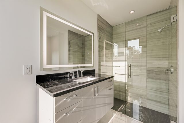 410 S White Chapel Boulevard, Southlake, TX 76092