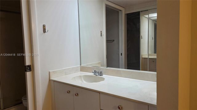 2234 SE 27th Dr 206-C, Homestead, FL 33035