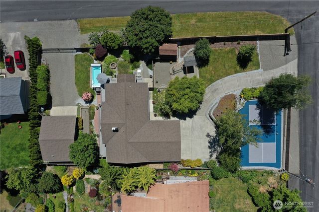 8523 67th Avenue Ct E, Puyallup, WA 98371