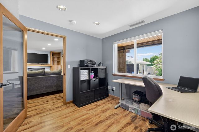 8523 67th Avenue Ct E, Puyallup, WA 98371