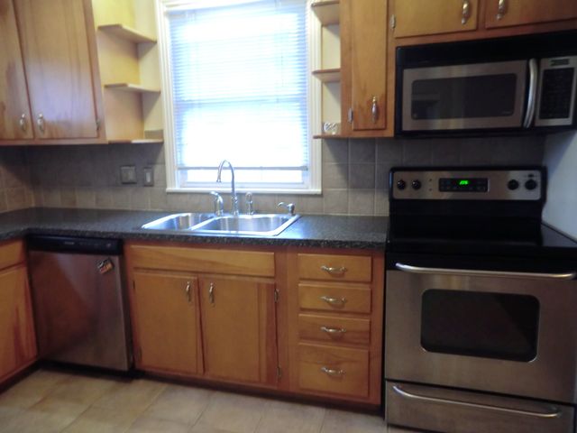 836 Hillwood Blvd, Nashville, TN 37209