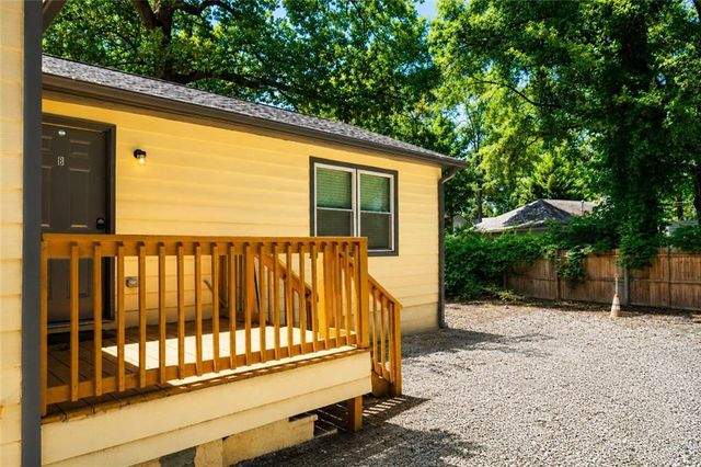 1401 Mcclelland Avenue, East Point, GA 30344
