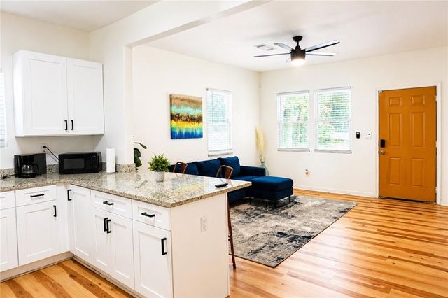 1401 Mcclelland Avenue, East Point, GA 30344
